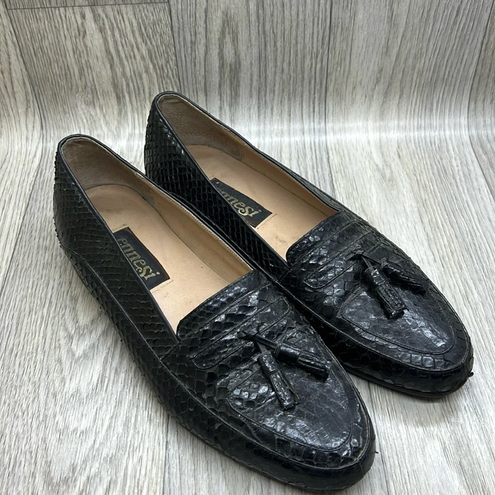 ENNESI TASSELED SLIP ON LOAFERS
